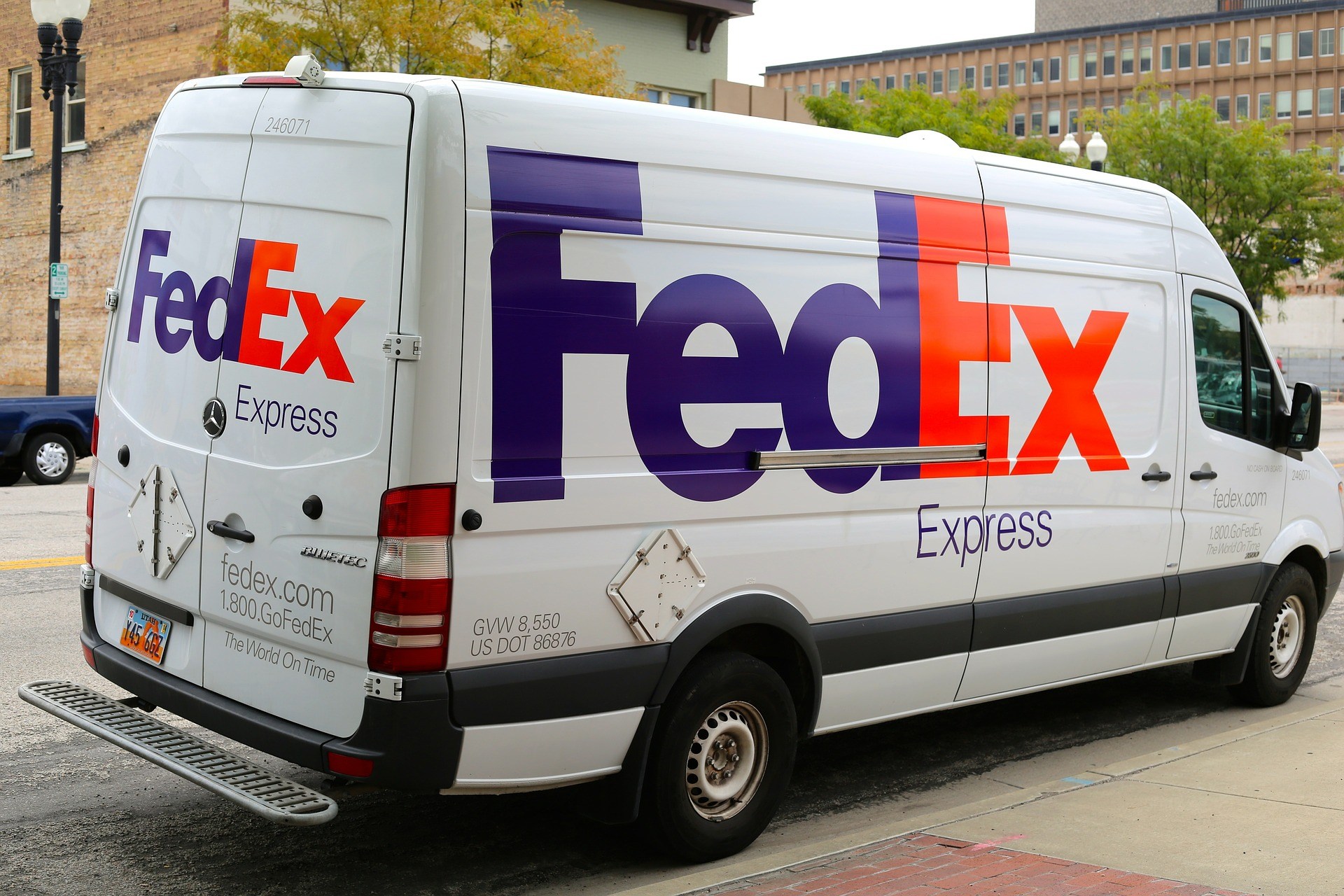 Tales of a Technician: My FedEx Put Selling Adventure