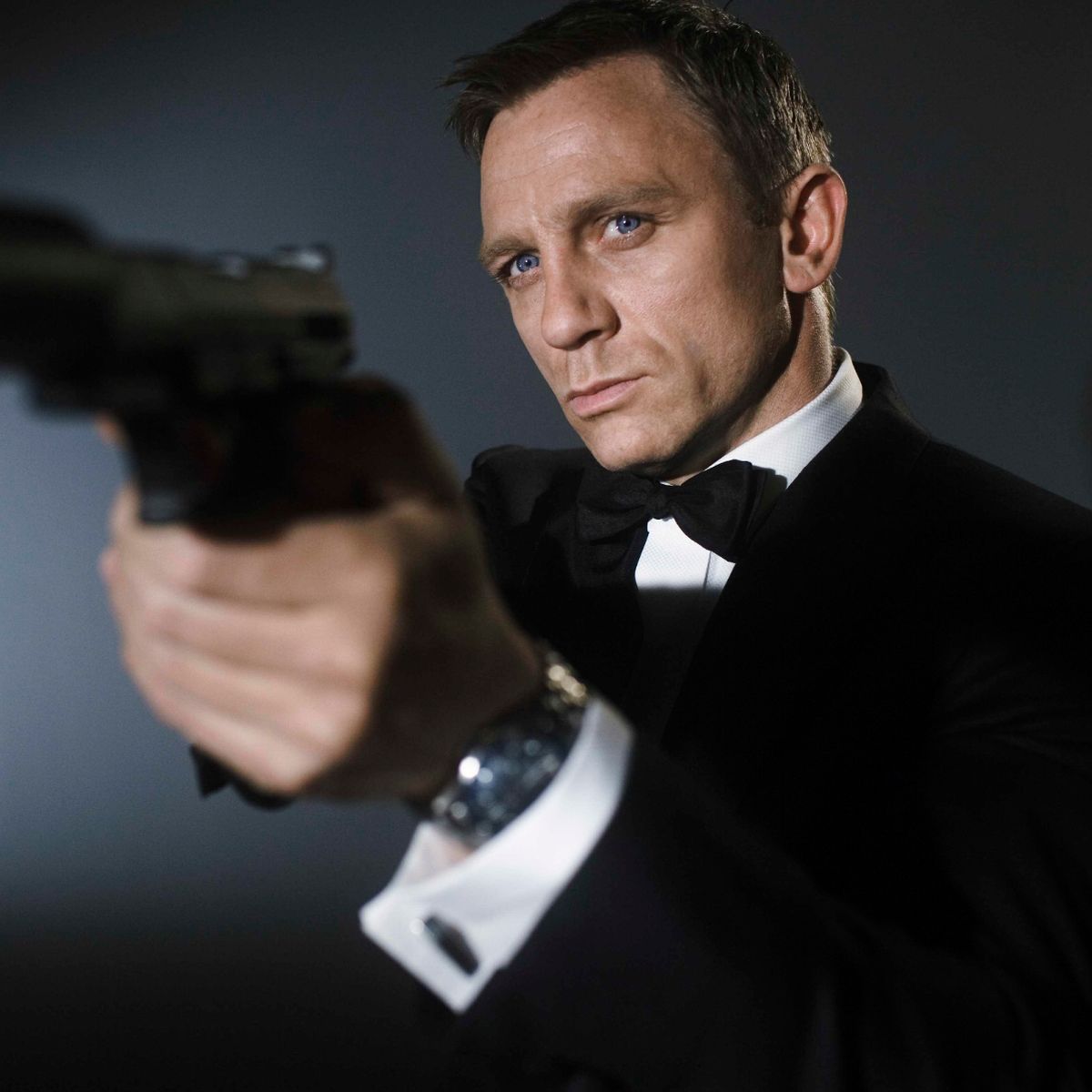 Forex Trading 101: the Basics - James Bond Daniel Craig